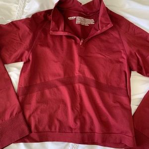 VS PINK cropped half zip up